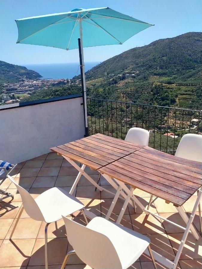 Trilocale In Dimora Tipica Apartment Montale  Exterior photo